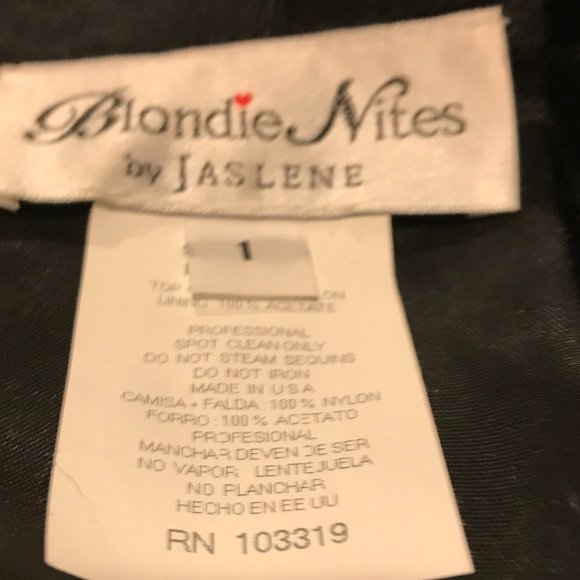 Blondie Nites Dress - Picture 9 of 9